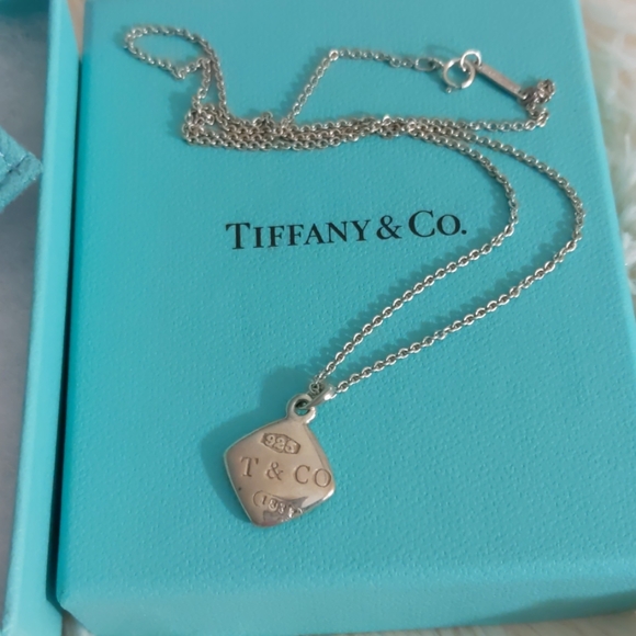 Tiffany & Co. Necklace - Picture 2 of 4